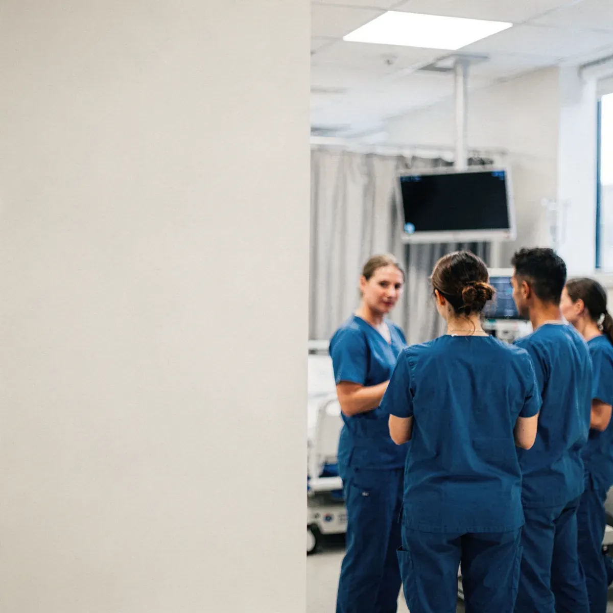 Hospital ward disinfection with single-system protocol